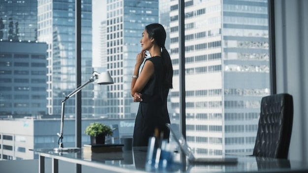 Insider’s Guide: LinkedIn for Executive Career Advancement in 2025